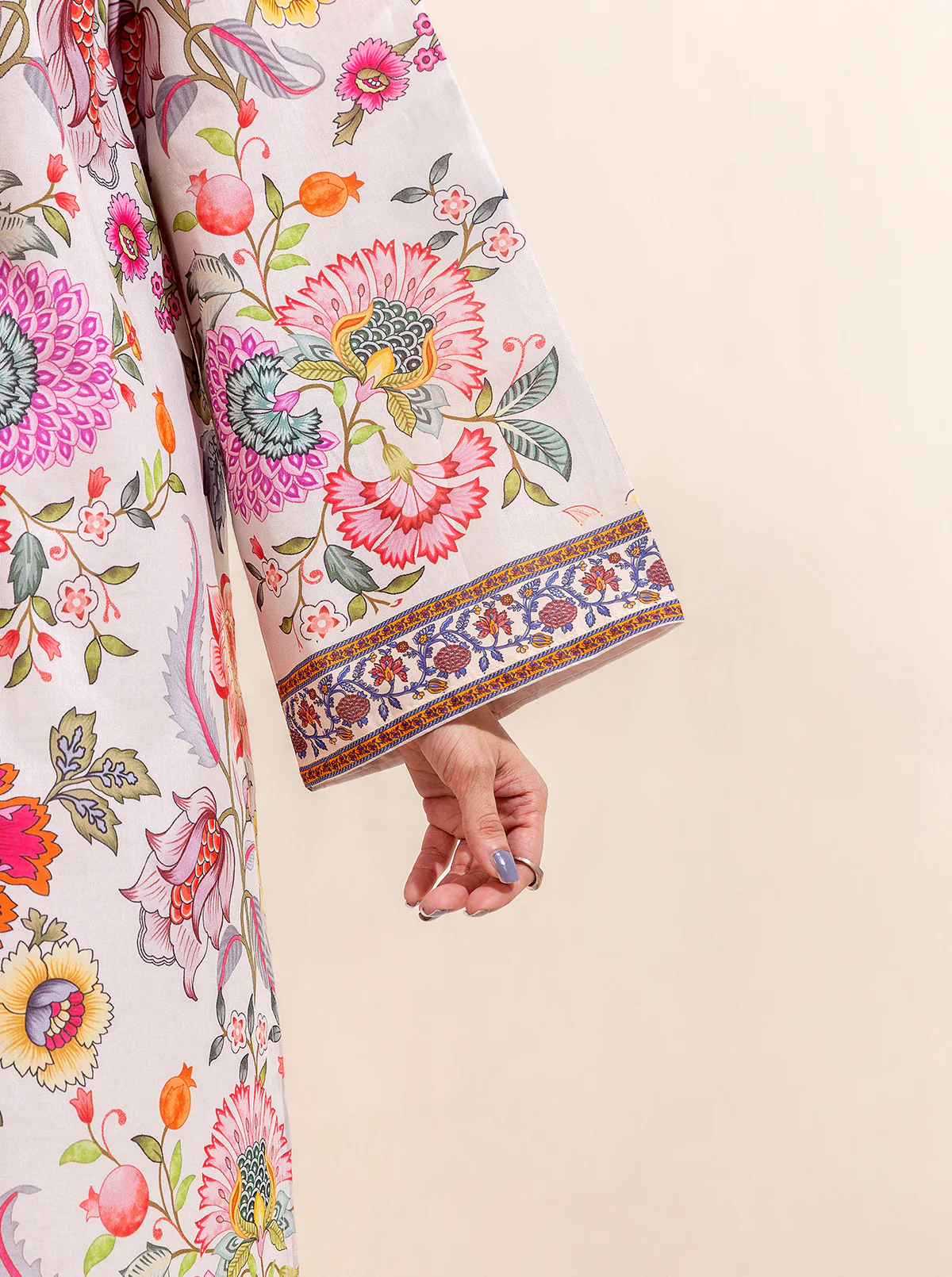 2 PIECE PRINTED LAWN SUIT-TRUE BEAUTY (UNSTITCHED) - Image 6