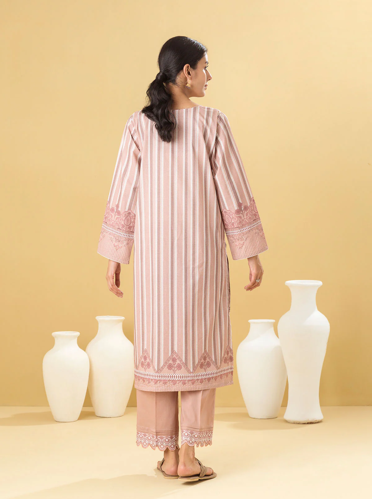 1 PIECE - PRINTED LAWN SHIRT - DUSKY PINK - Image 4