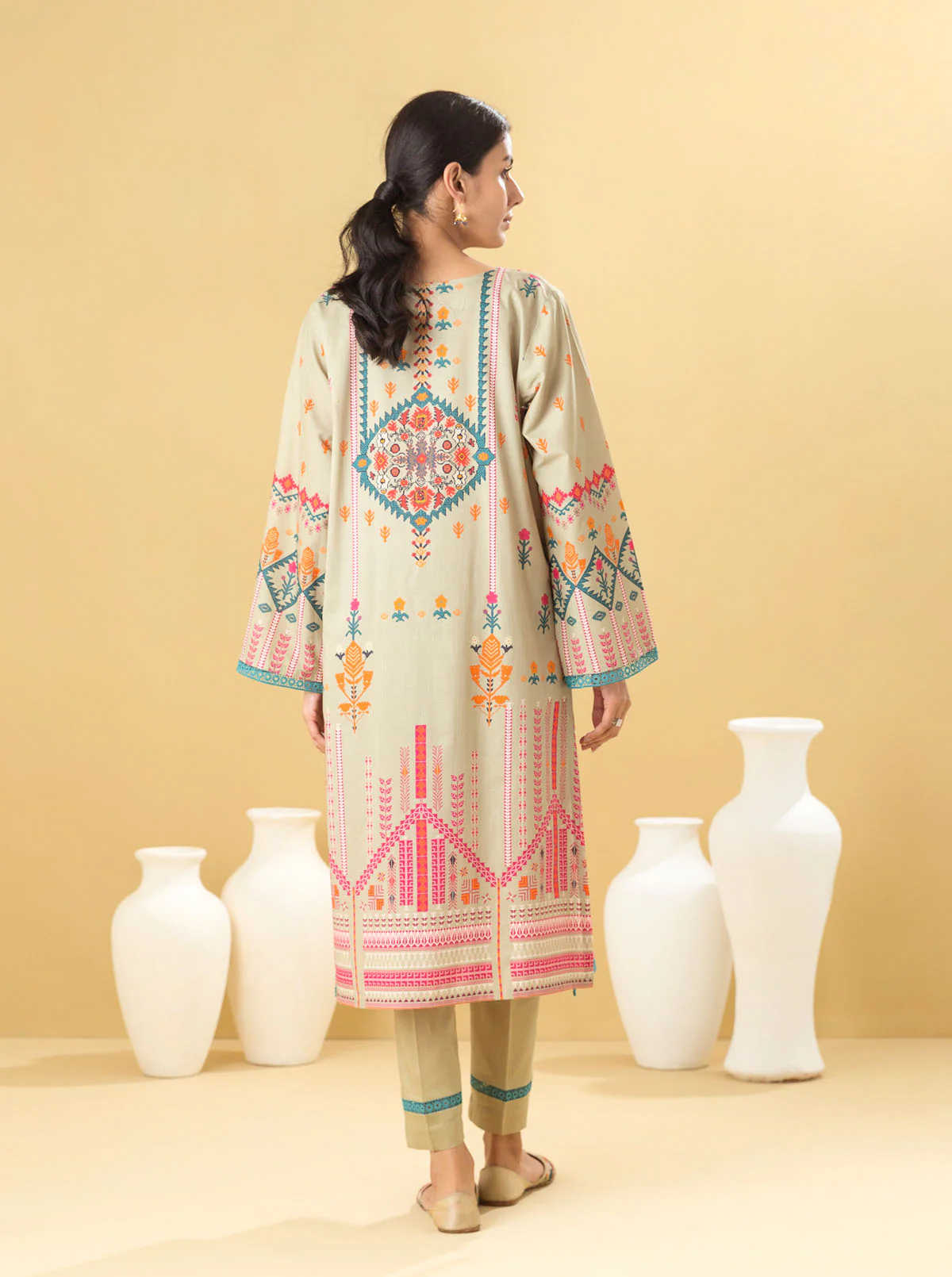 2 PIECE - PRINTED LAWN SUIT - ANTIQUE CRAFT - Image 4