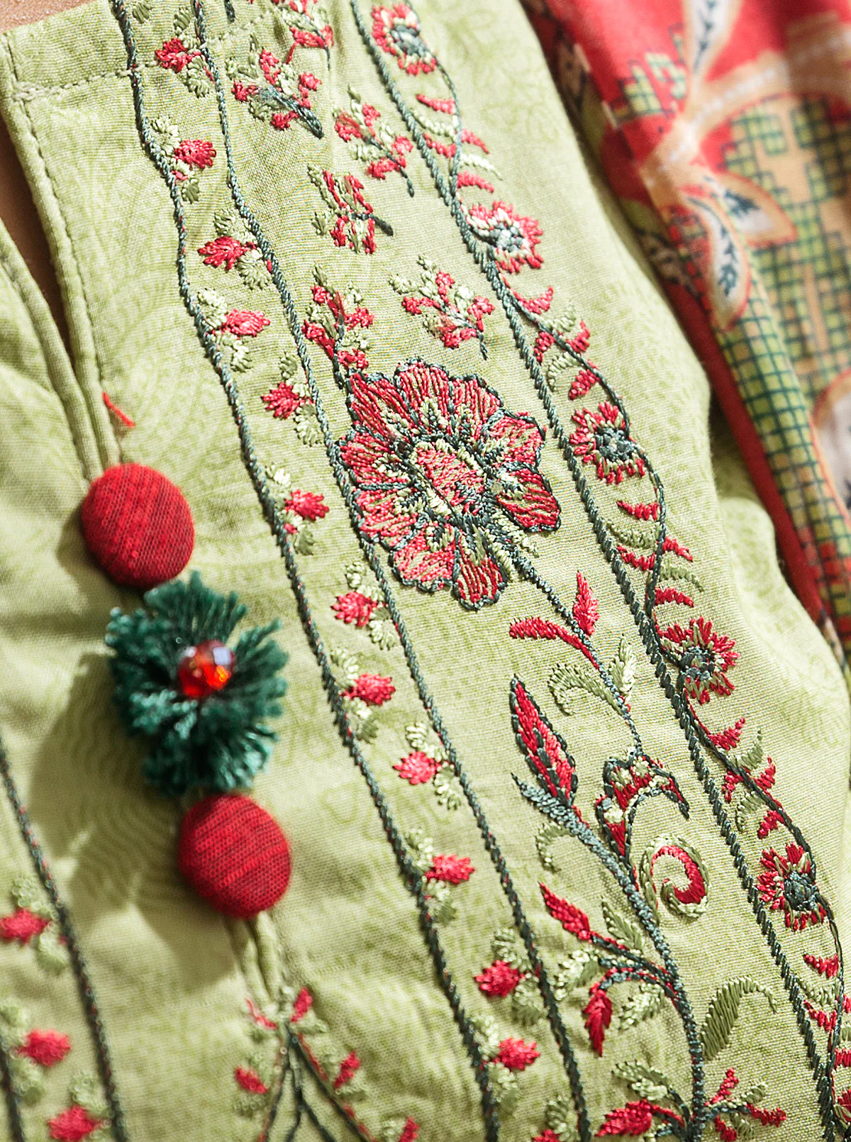 2 PIECE - EMBROIDERED LAWN SUIT - YOUTHFUL VIBRANCY - Image 5