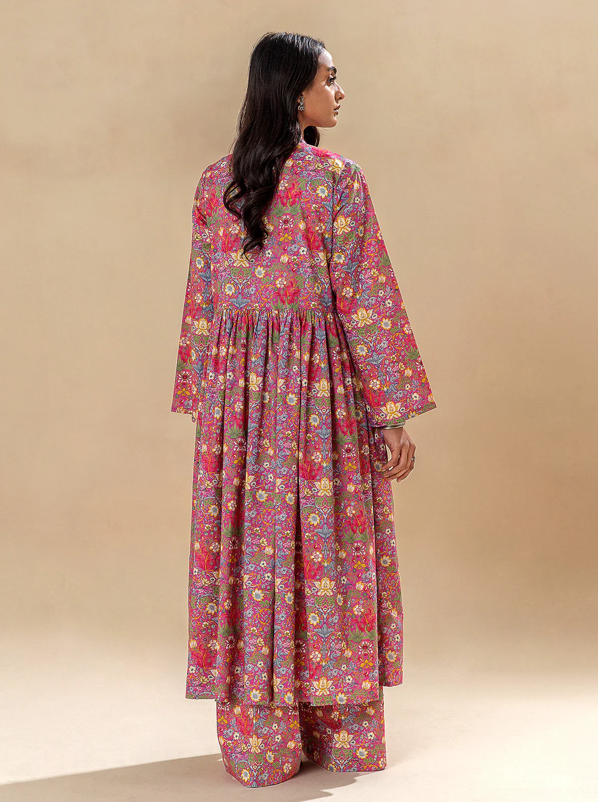 2 PIECE PRINTED LAWN SUIT-GARDEN MYSTIQUE (UNSTITCHED) - Image 3