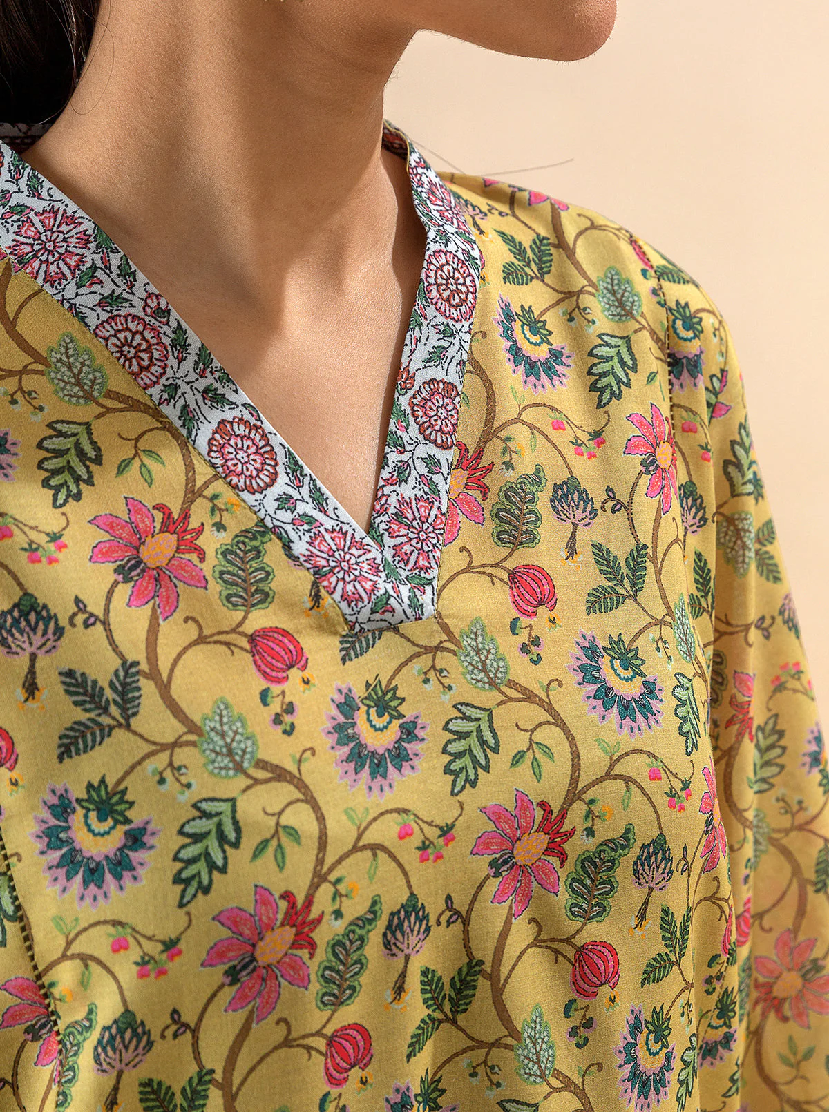 2 PIECE PRINTED LAWN SUIT-MELLOW YELLOW (UNSTITCHED) - Image 4