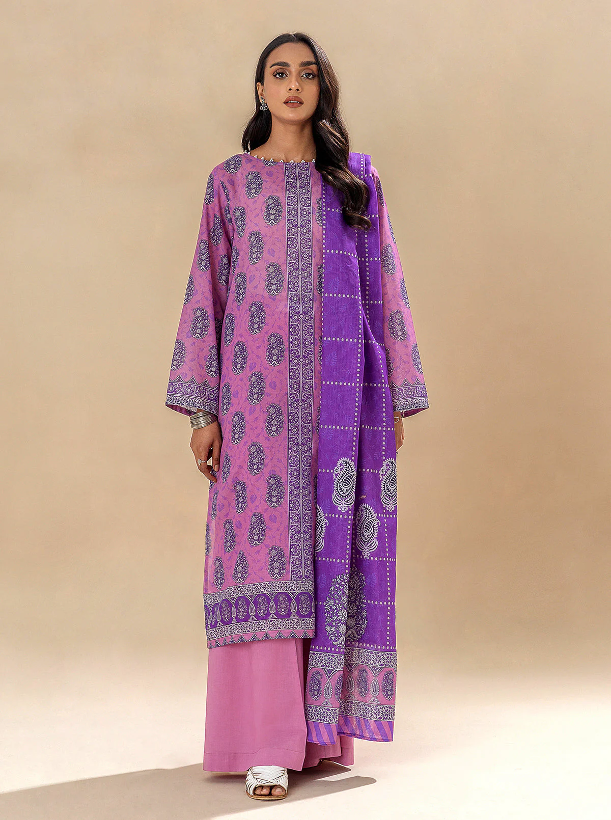 2 PIECE PRINTED LAWN SUIT-CANDY CRUSH (UNSTITCHED) - Image 6