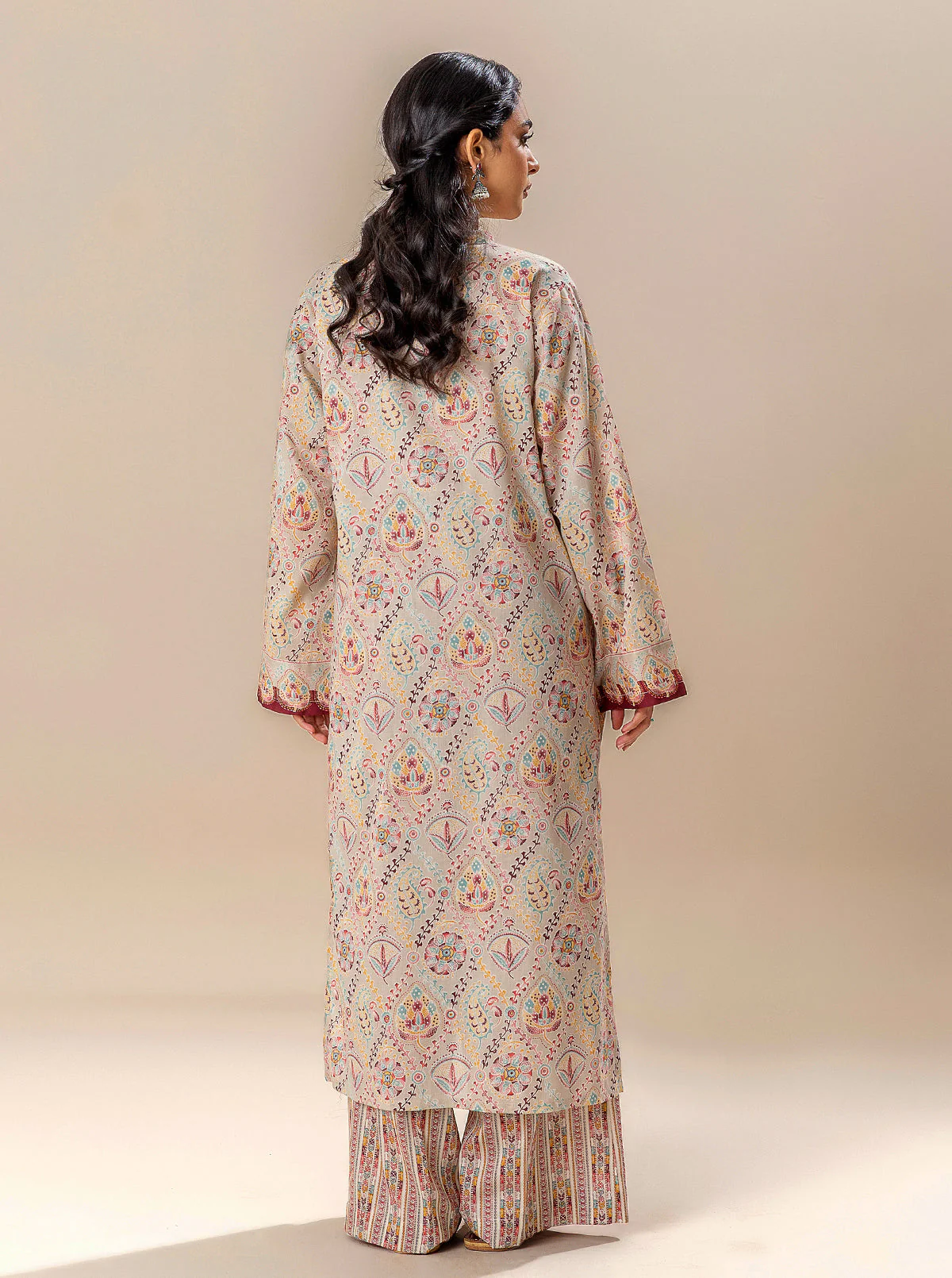2 PIECE PRINTED LAWN SUIT-MEADOW MILK (UNSTITCHED) - Image 4