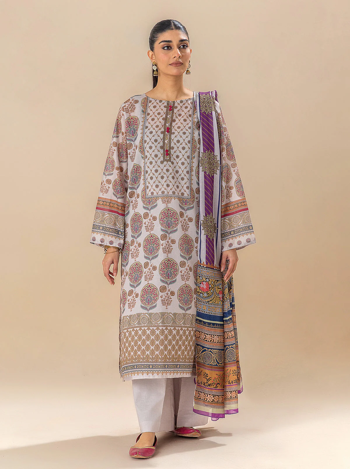 3 PIECE PRINTED LAWN SUIT-MUGHAL MELODY (UNSTITCHED) - Image 3