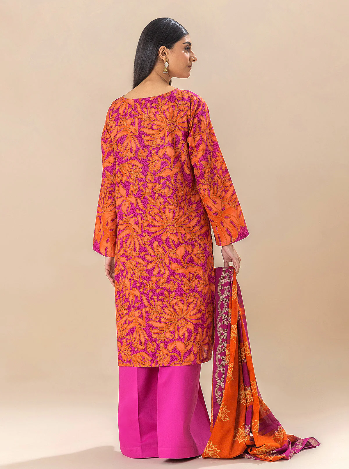 3 PIECE EMBROIDERED LAWN SUIT-VIVID FUSCHIA (UNSTITCHED) - Image 6