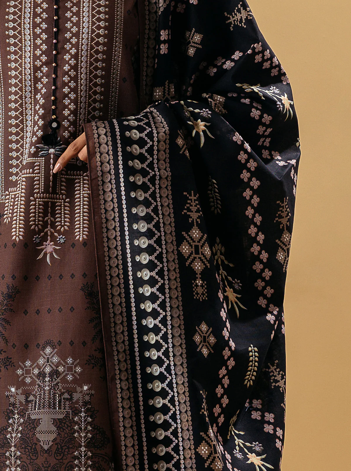 3 PIECE - PRINTED KHADDAR SUIT - WARM HUES - Image 2