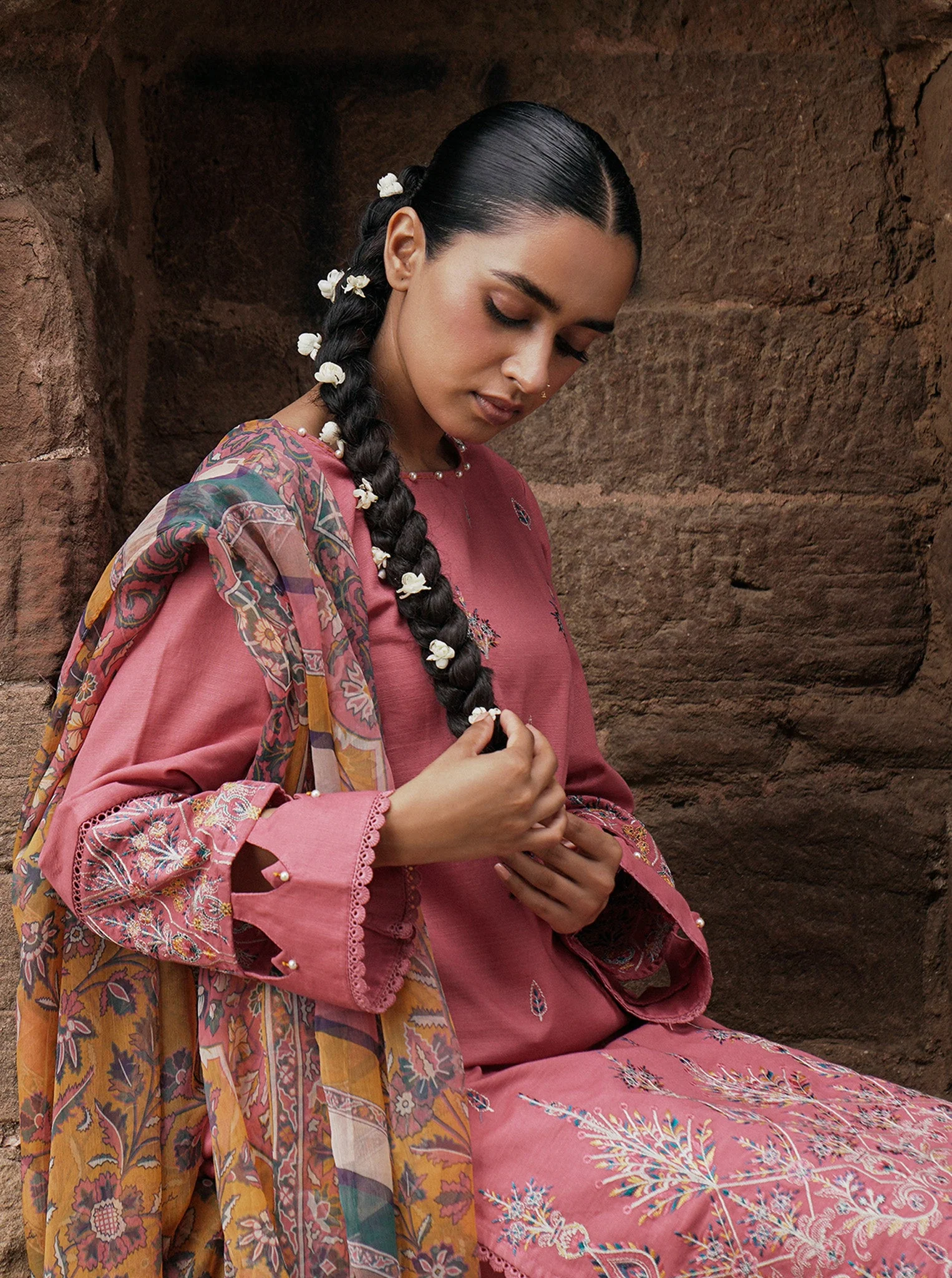 3 PIECE - EMBROIDERED KHADDAR SUIT - ZION - Image 2