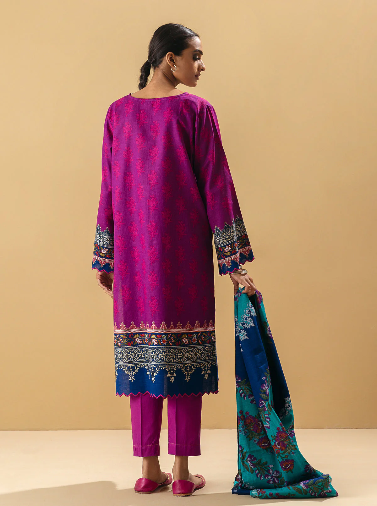 3 PIECE - PRINTED KHADDAR SUIT - FLOCAL GLOIY - Image 5