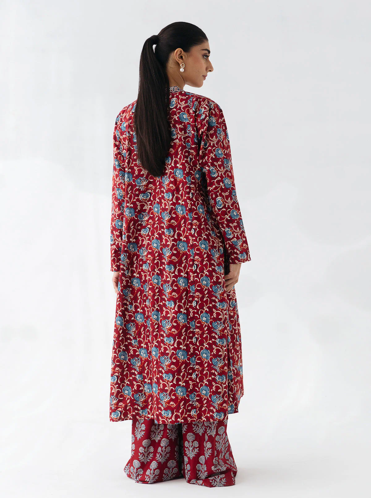 2 PIECE - PRINTED CAMBRIC SUIT - CRAFT CAROUSEL - Image 2