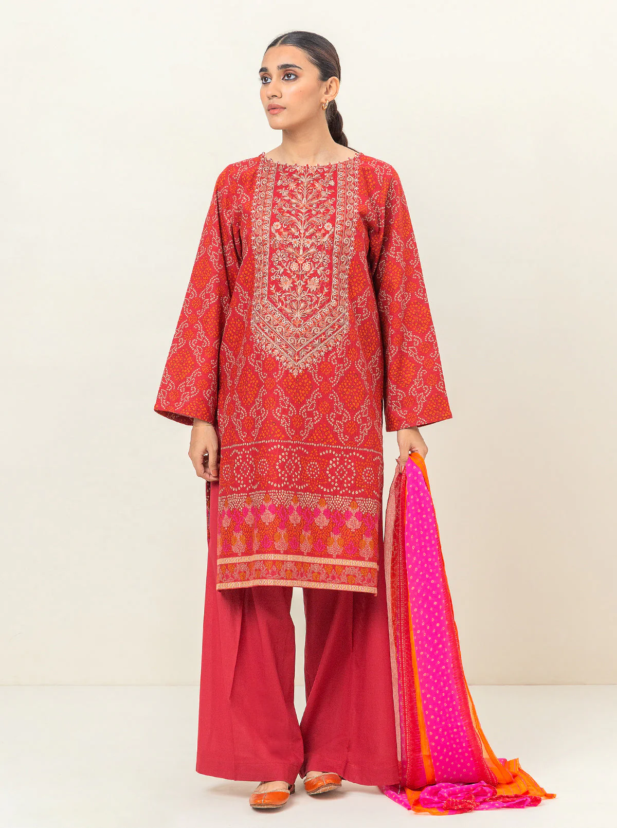 3 PIECE - EMBROIDERED KHADDAR SUIT - CRANBERRY CRUSH - Image 2