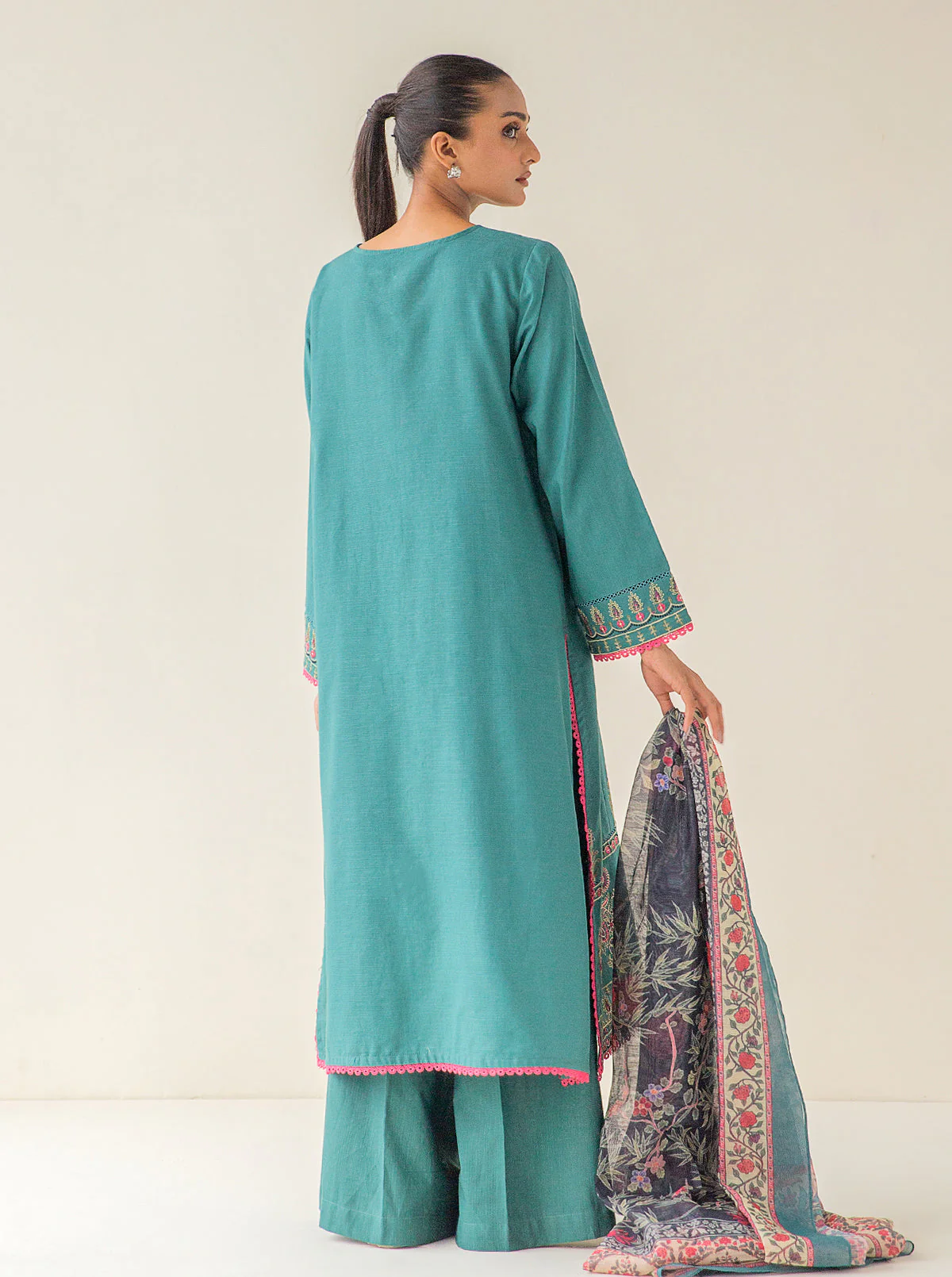 3 PIECE - EMBROIDERED KHADDAR SUIT - REAL TEAL - Image 3
