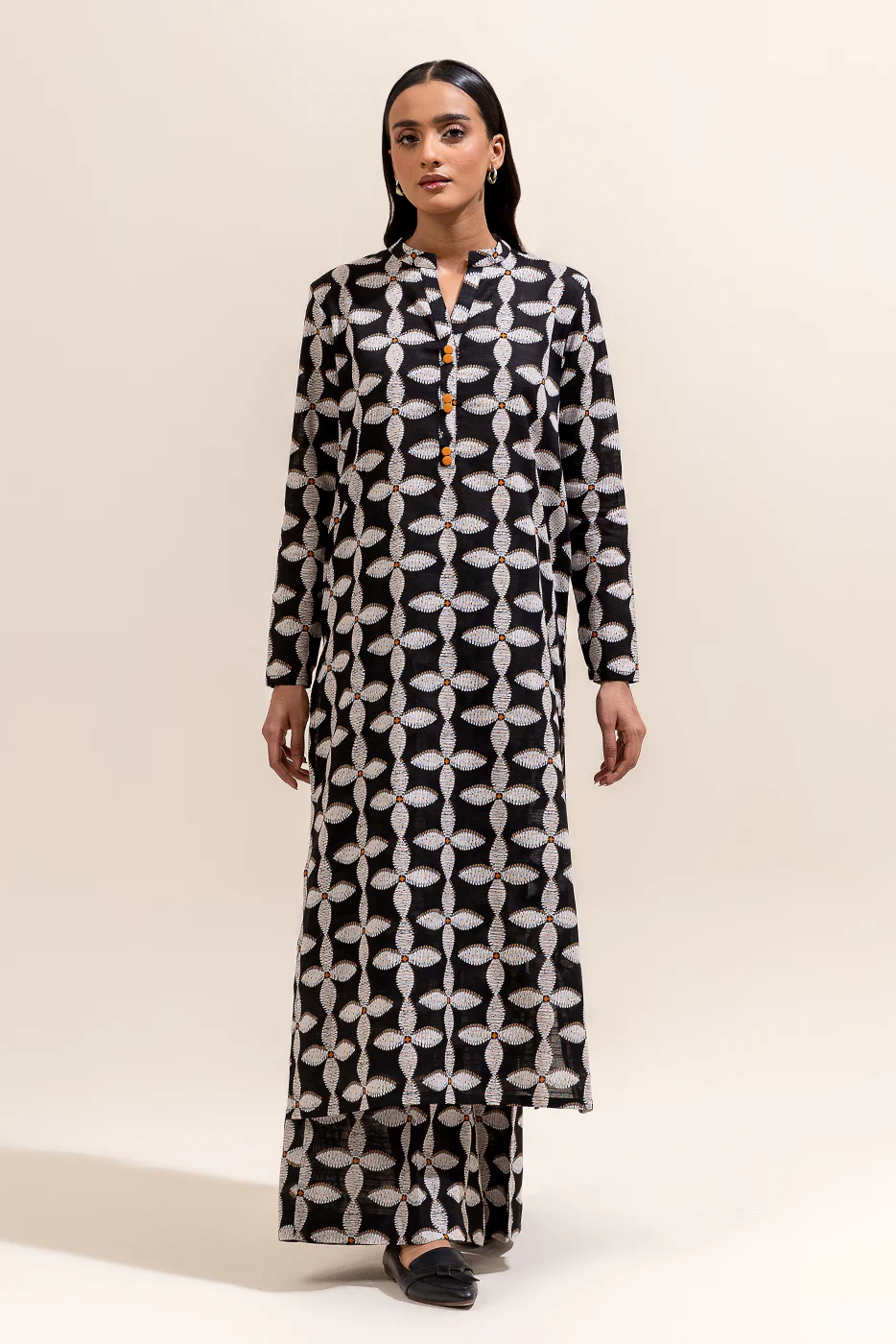 2 PIECE PRINTED KHADDAR SUIT-MONOCHROME BLISS (UNSTITCHED) - Image 2