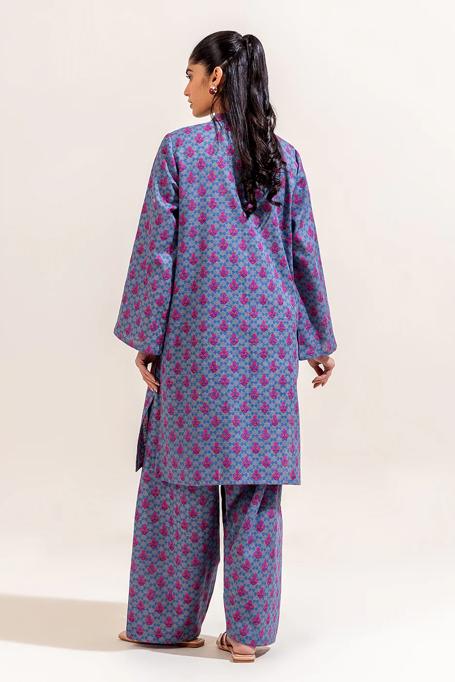 2 PIECE PRINTED KHADDAR SUIT-PLUM FANTASY (UNSTITCHED) - Image 3