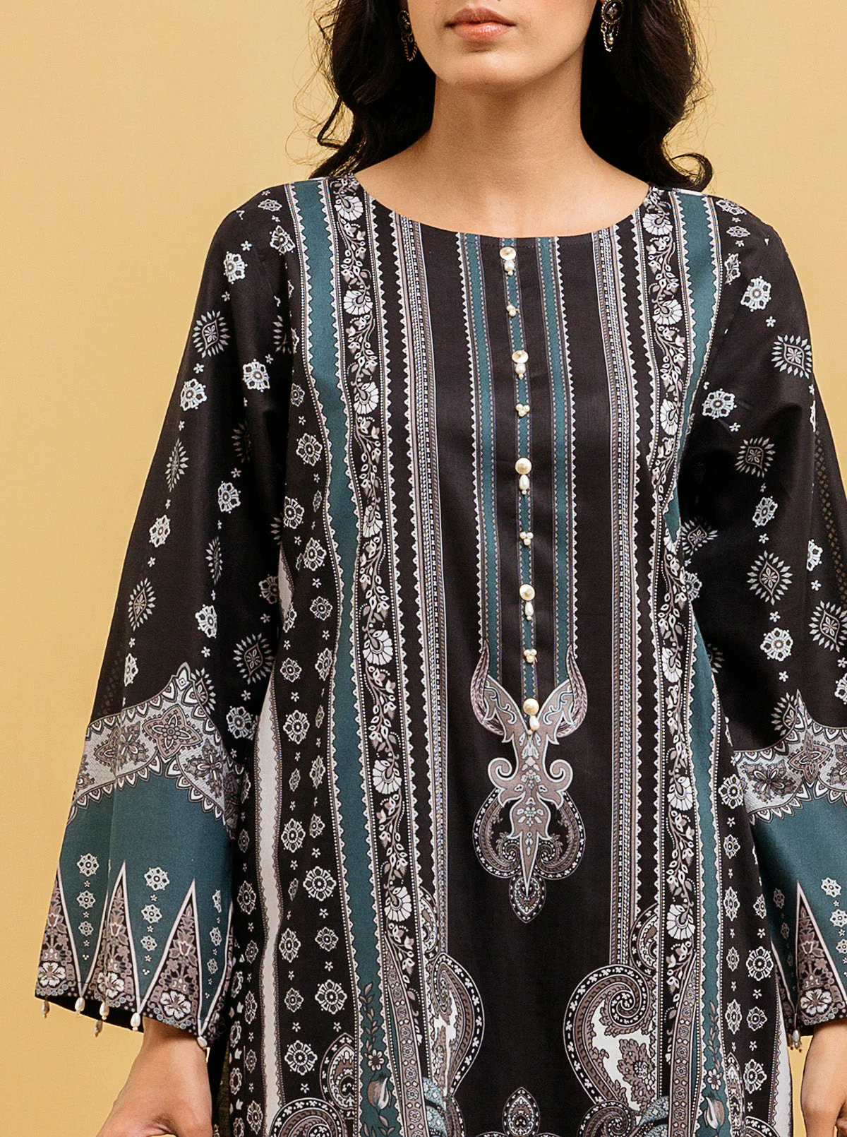 2 PIECE - PRINTED LAWN SUIT - BLACK NOSTALGIA - Image 4