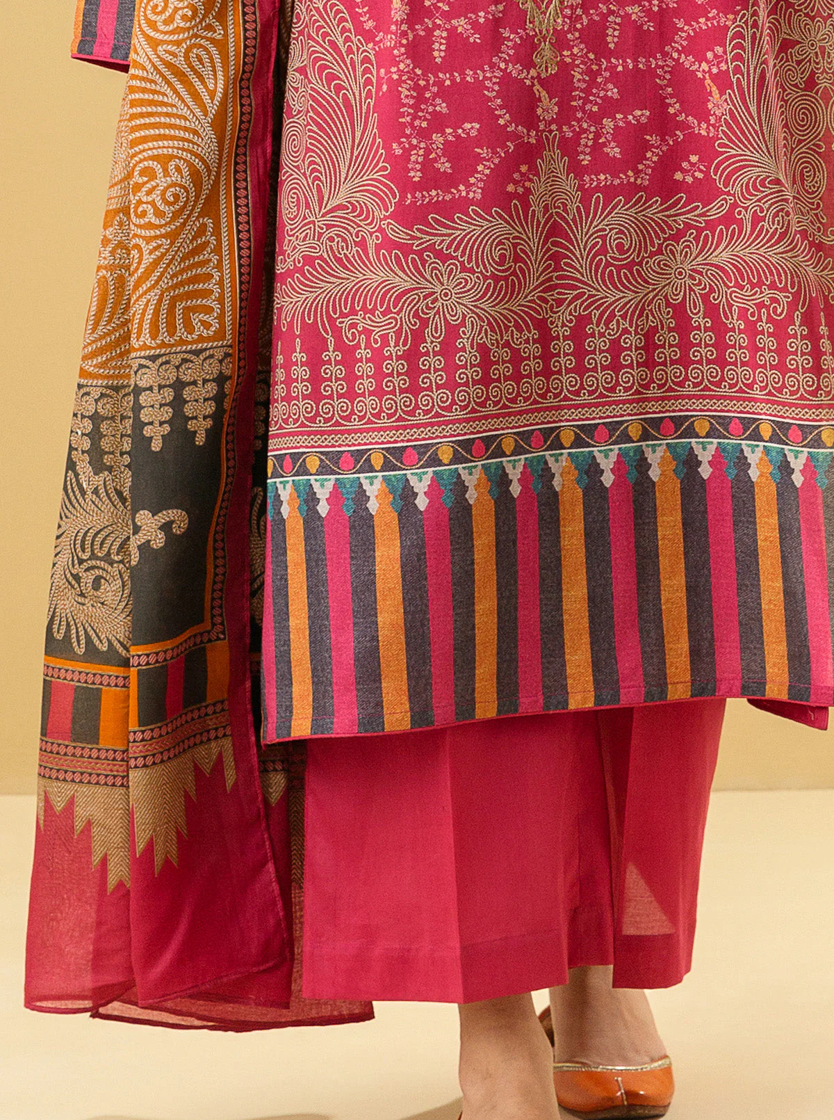 3 PIECE - EMBROIDERED LAWN SUIT - VIVID MAGENTA - Image 2