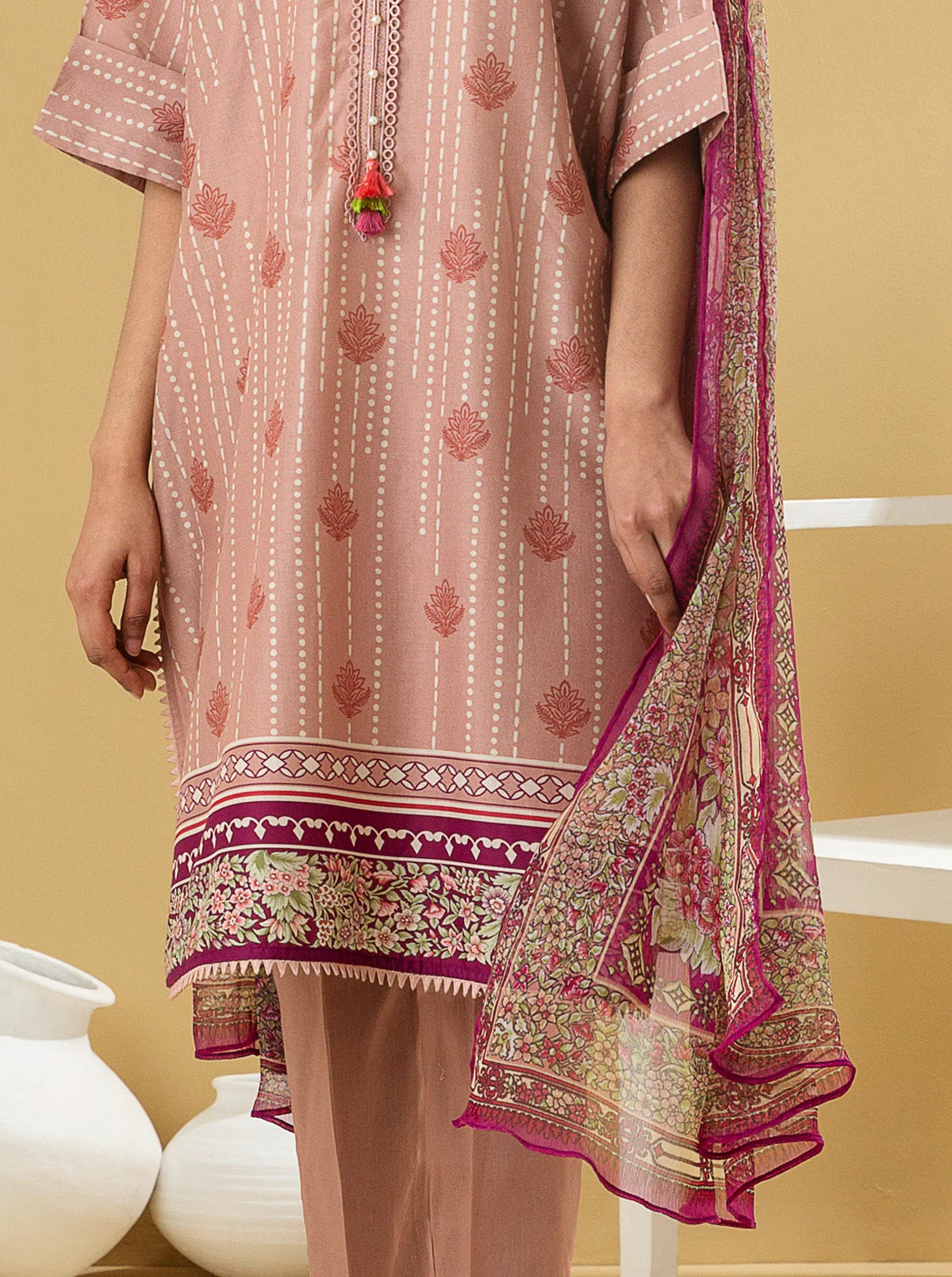 3 PIECE - PRINTED LAWN SUIT - DUSKY PINK - Image 2