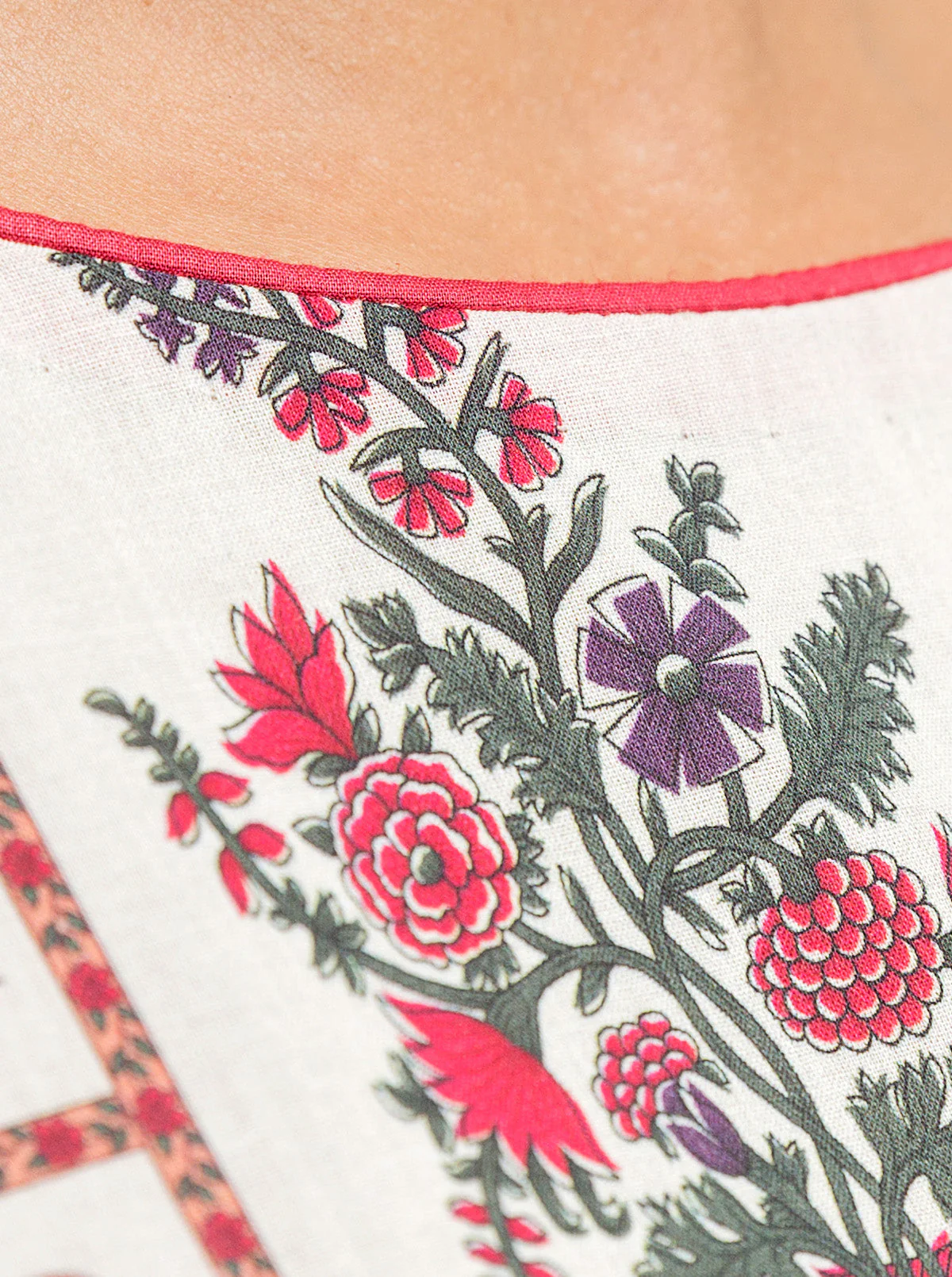3 PIECE - PRINTED LAWN SUIT - SPRING DELIGHT - Image 5