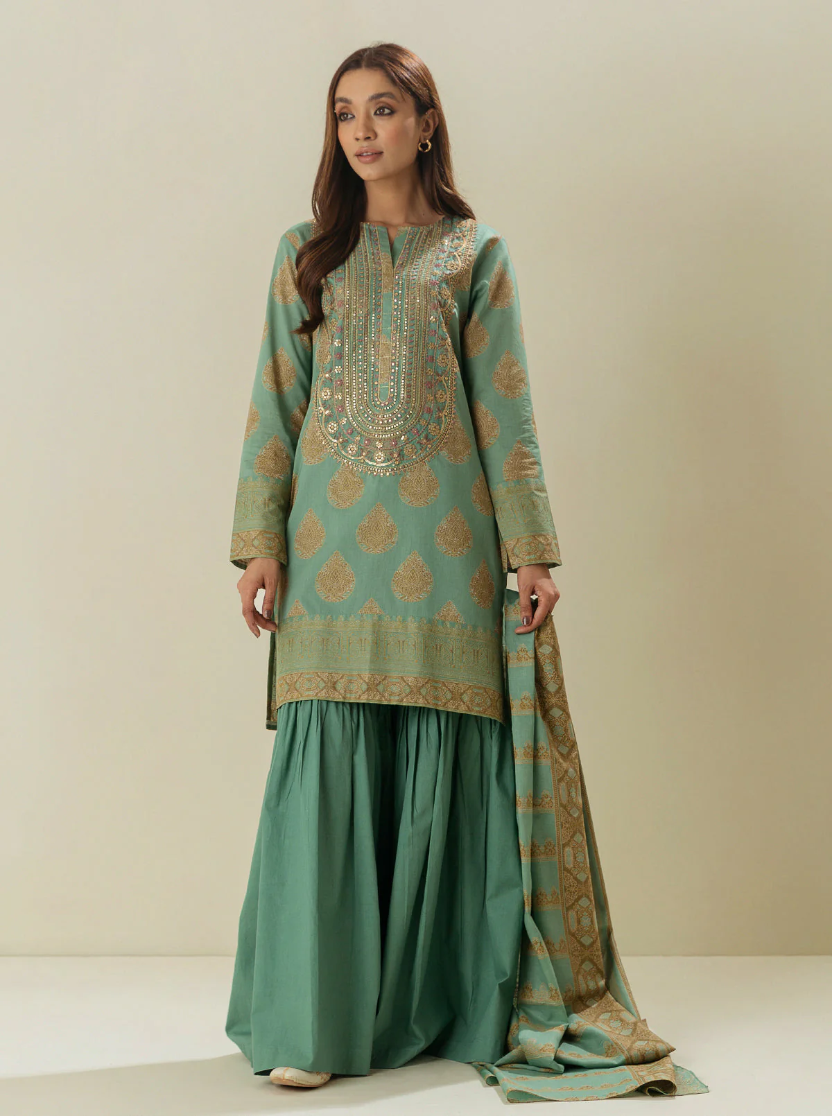 2 PIECE - EMBROIDERD LAWN SUIT - BREEZY SUN - Image 2