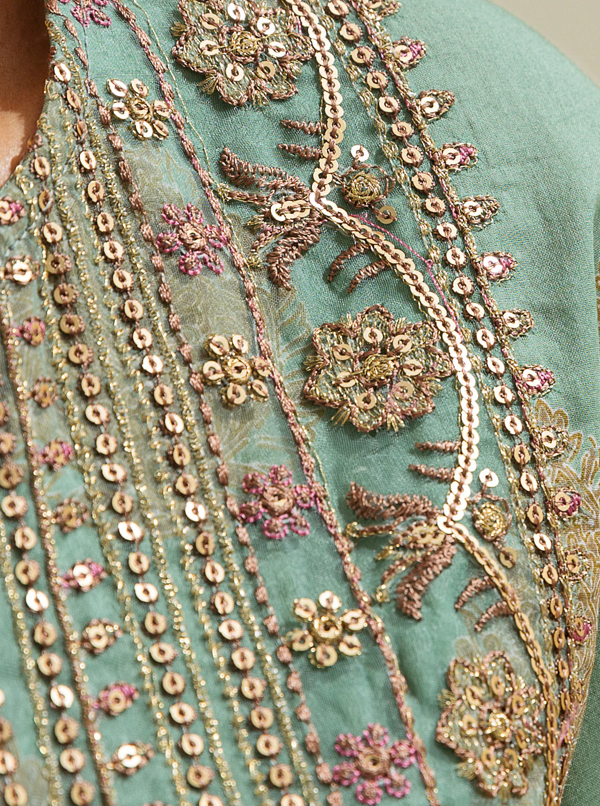 2 PIECE - EMBROIDERD LAWN SUIT - BREEZY SUN - Image 4