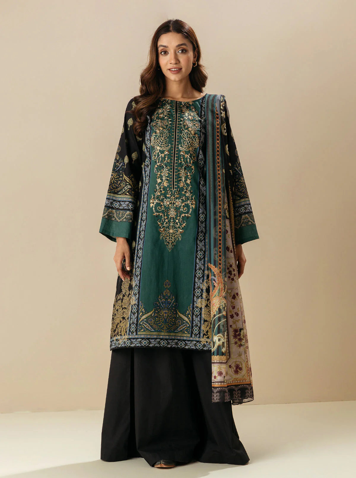 3 PIECE - EMBROIDERD LAWN SUIT - REGAL EBONY - Image 2