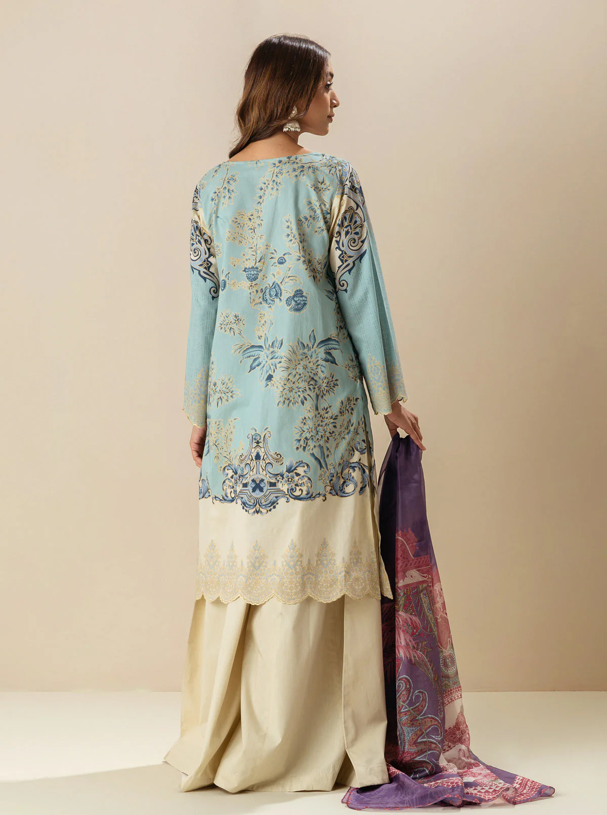 3 PIECE - EMBROIDERED LAWN SUIT - LILAC BREEZE - Image 3