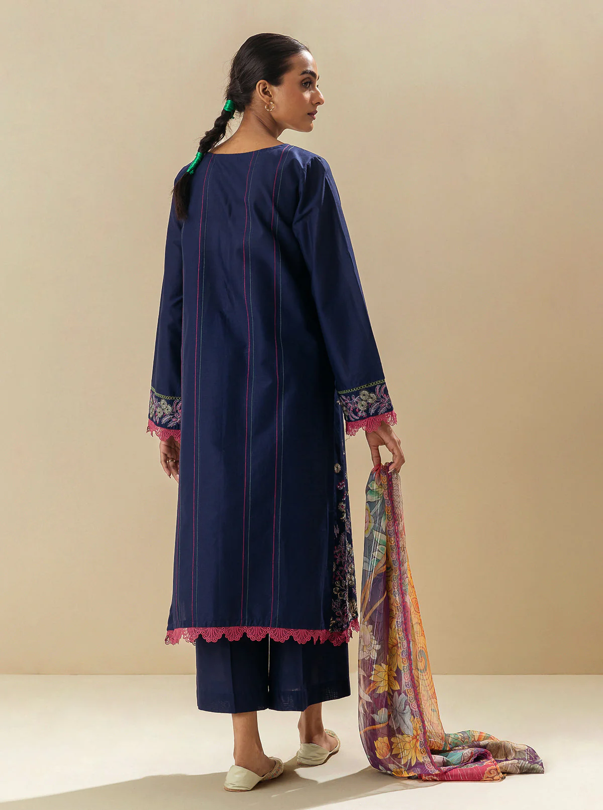 3 PIECE - EMBROIDERED LAWN SUIT - SAPPHIRE DREAM - Image 2