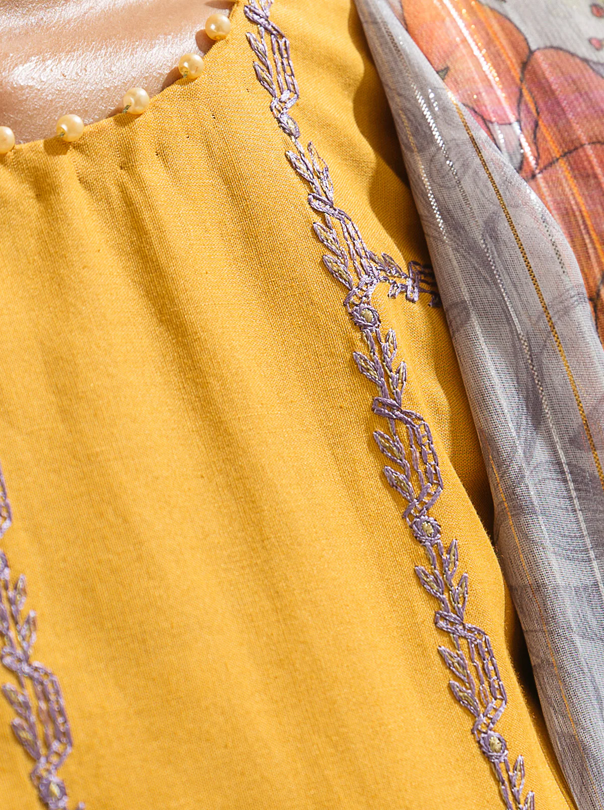3 PIECE - EMBROIDERED LAWN SUIT - SUNRISE GARDEN - Image 5