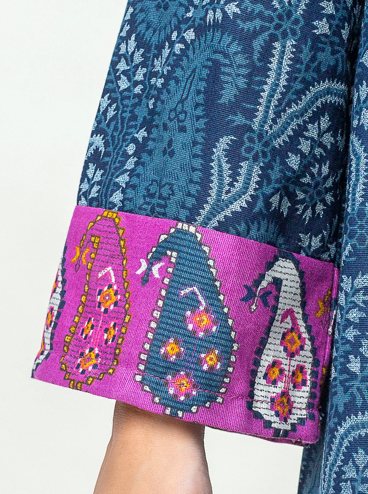 2 PIECE - PRINTED KHADDAR SUIT - NAVY ENGRAVED - Image 3