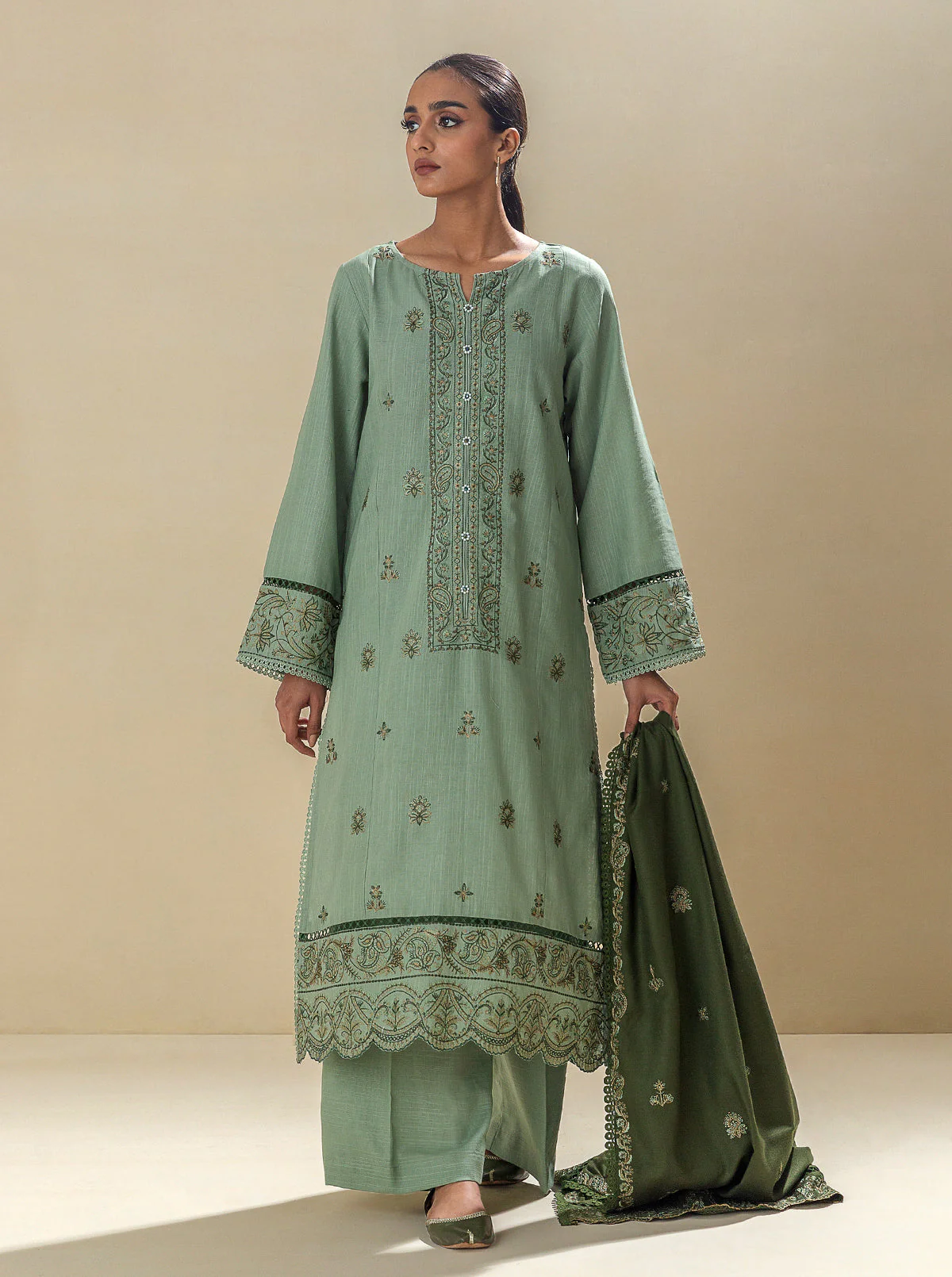 3 PIECE - EMBROIDERED KHADDAR SUIT WITH EMBROIDERED SHAWL - MOSSY MAGIC - Image 2