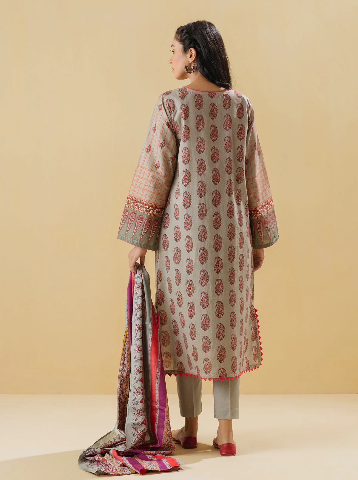 3 PIECE - PRINTED LAWN SUIT - ETHEREAL ESSENCE - Image 5