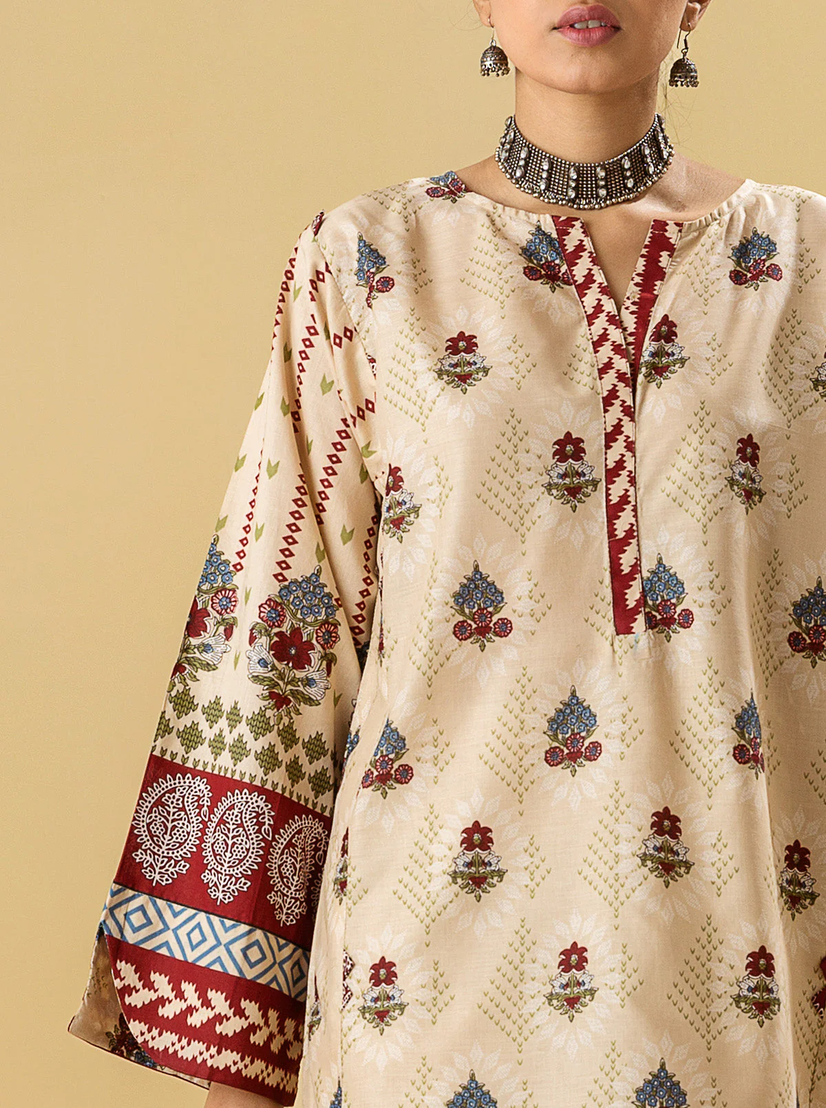 3 PIECE - PRINTED LAWN SUIT - IVORY MIST - Image 4