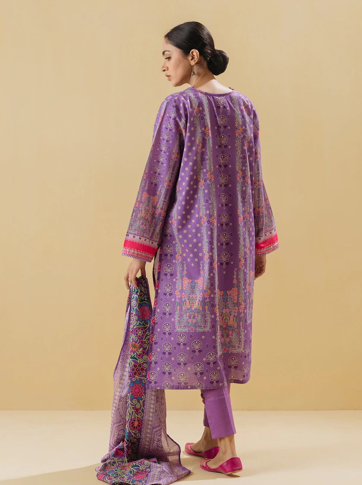3 PIECE - PRINTED LAWN SUIT - ORCHID TONE - Image 5