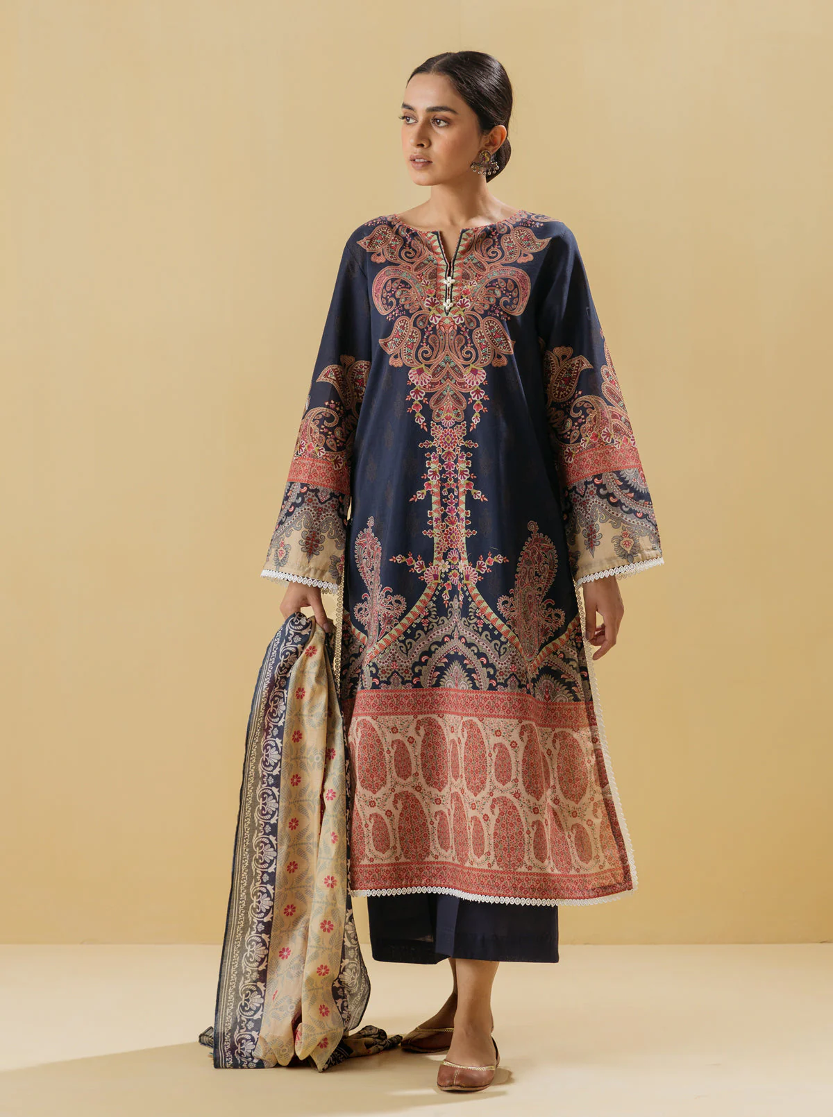 3 PIECE - PRINTED LAWN SUIT - VIVACIOUS GEM - Image 4
