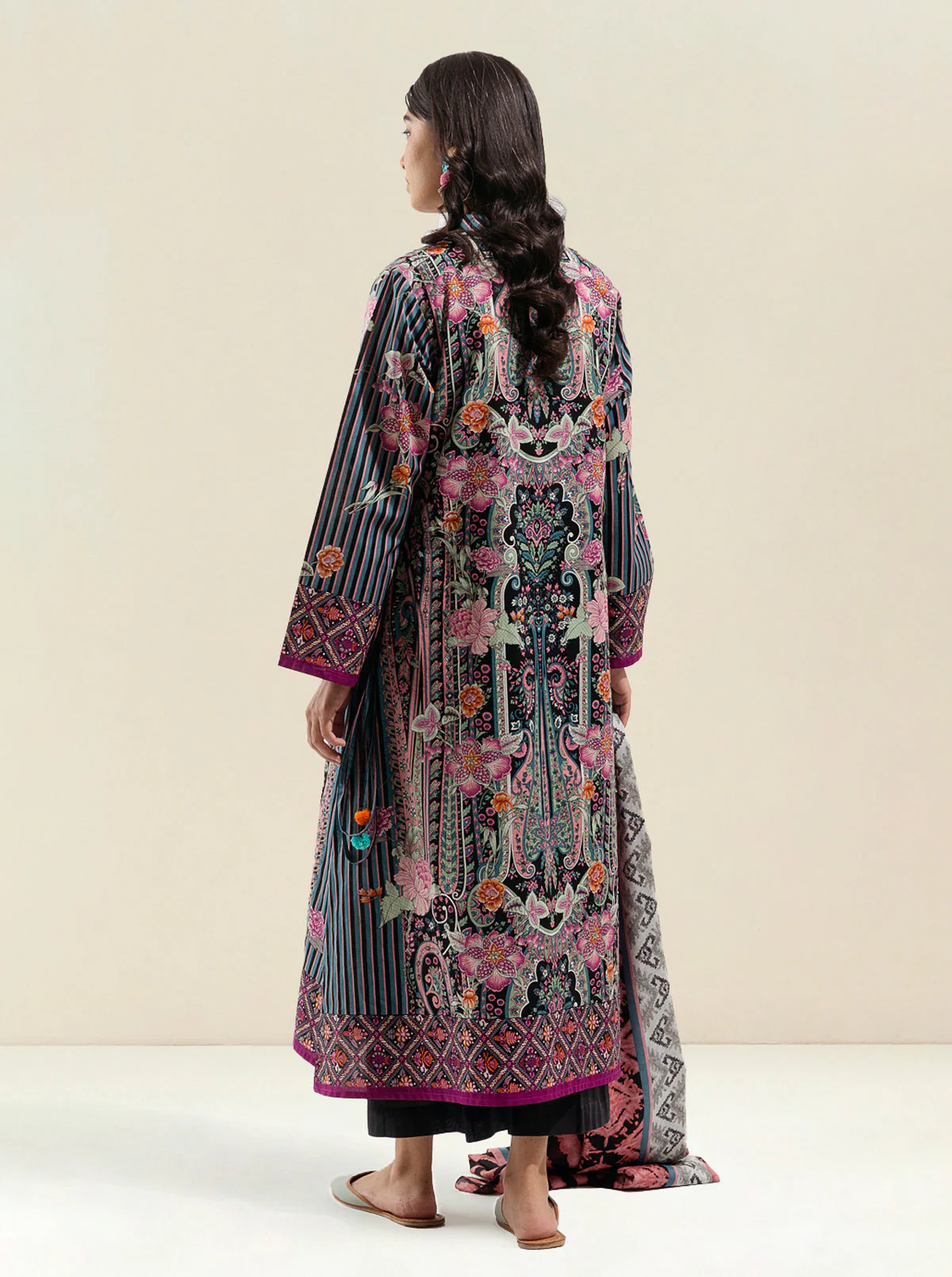 2 PIECE - PRINTED LAWN SUIT - MYSTIC VERVE - Image 3