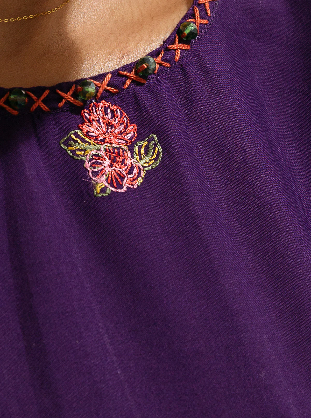 3 PIECE - EMBROIDERED LAWN SUIT -ROYAL LILAC - Image 4