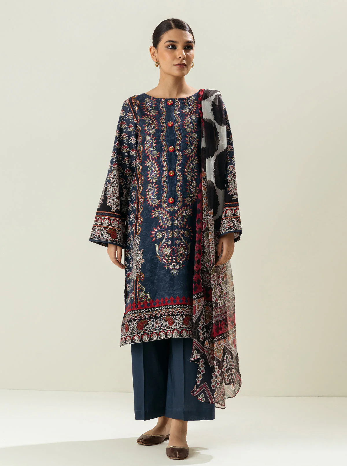 3 PIECE - EMBROIDERED  KHADDAR SUIT - BOHO BLUE - Image 2