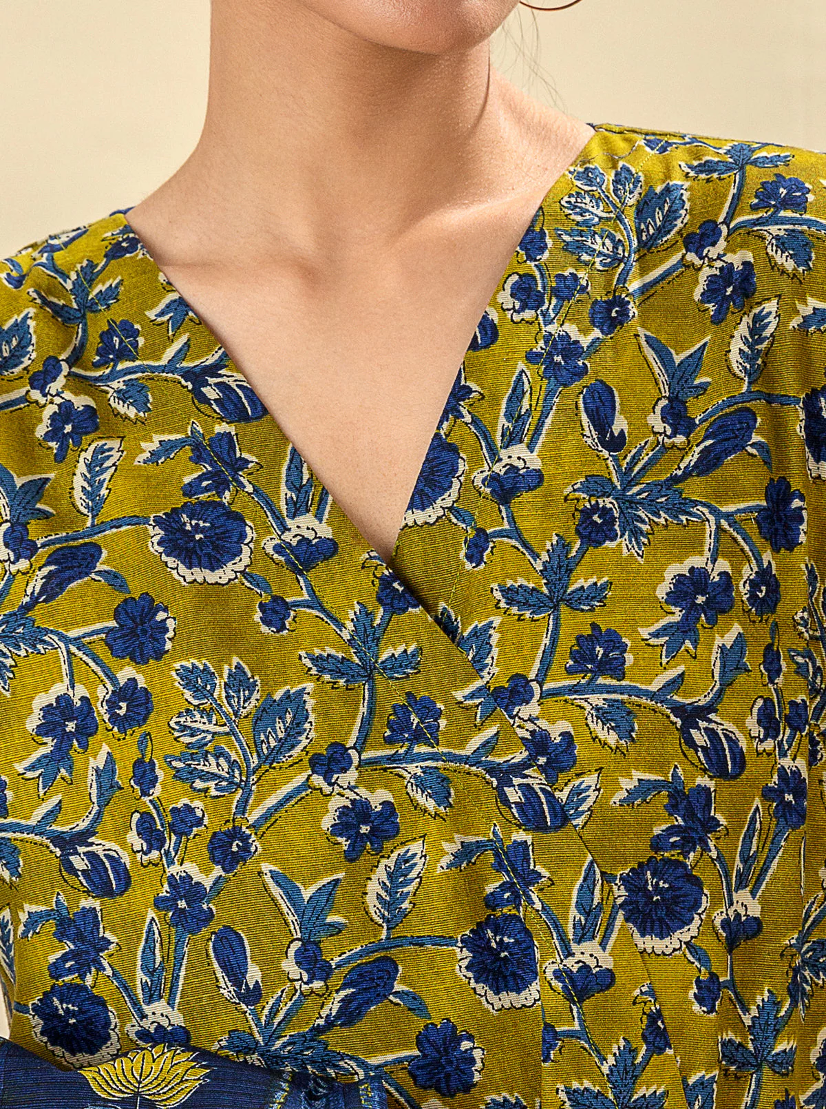 3 PIECE - PRINTED KHADDAR SUIT - SUNNY TRAIL - Image 5