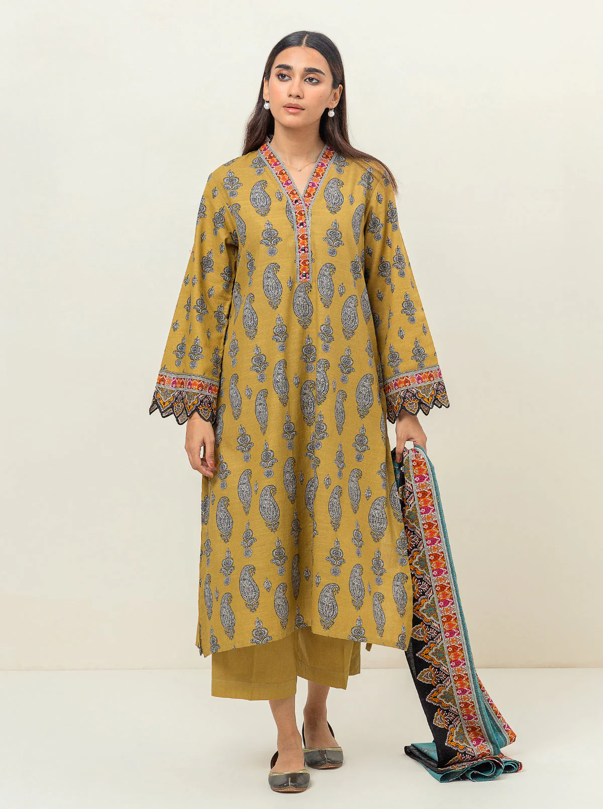 3 PIECE - PRINTED KHADDAR SUIT - GOLDEN PALM - Image 2