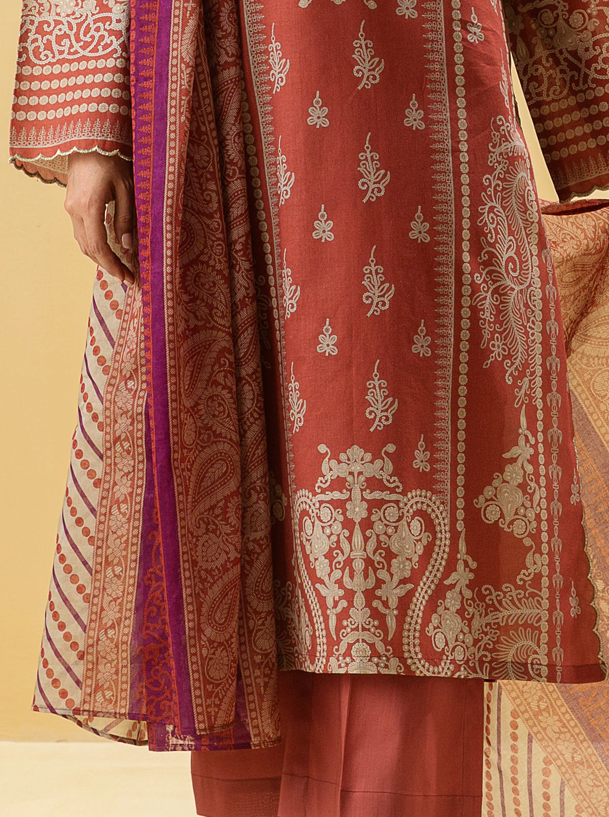 3 PIECE - PRINTED LAWN SUIT - DELICATE DECO - Image 2