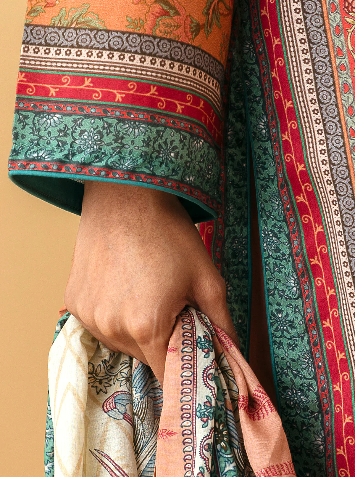 3 PIECE - PRINTED LAWN SUIT - FLORAL CANDY - Image 3