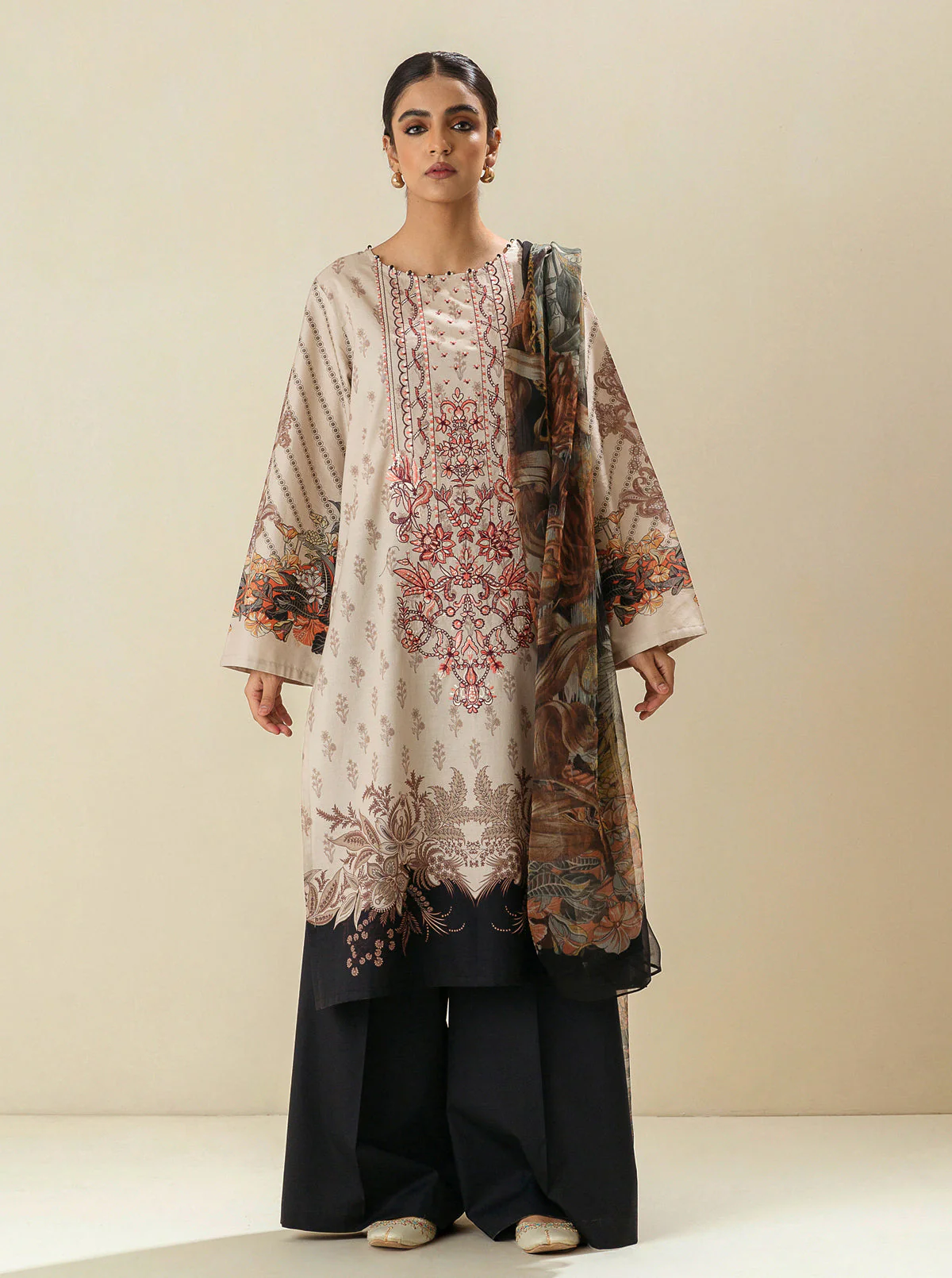 3 PIECE - EMBROIDERED LAWN SUIT - WHITE WHISPER