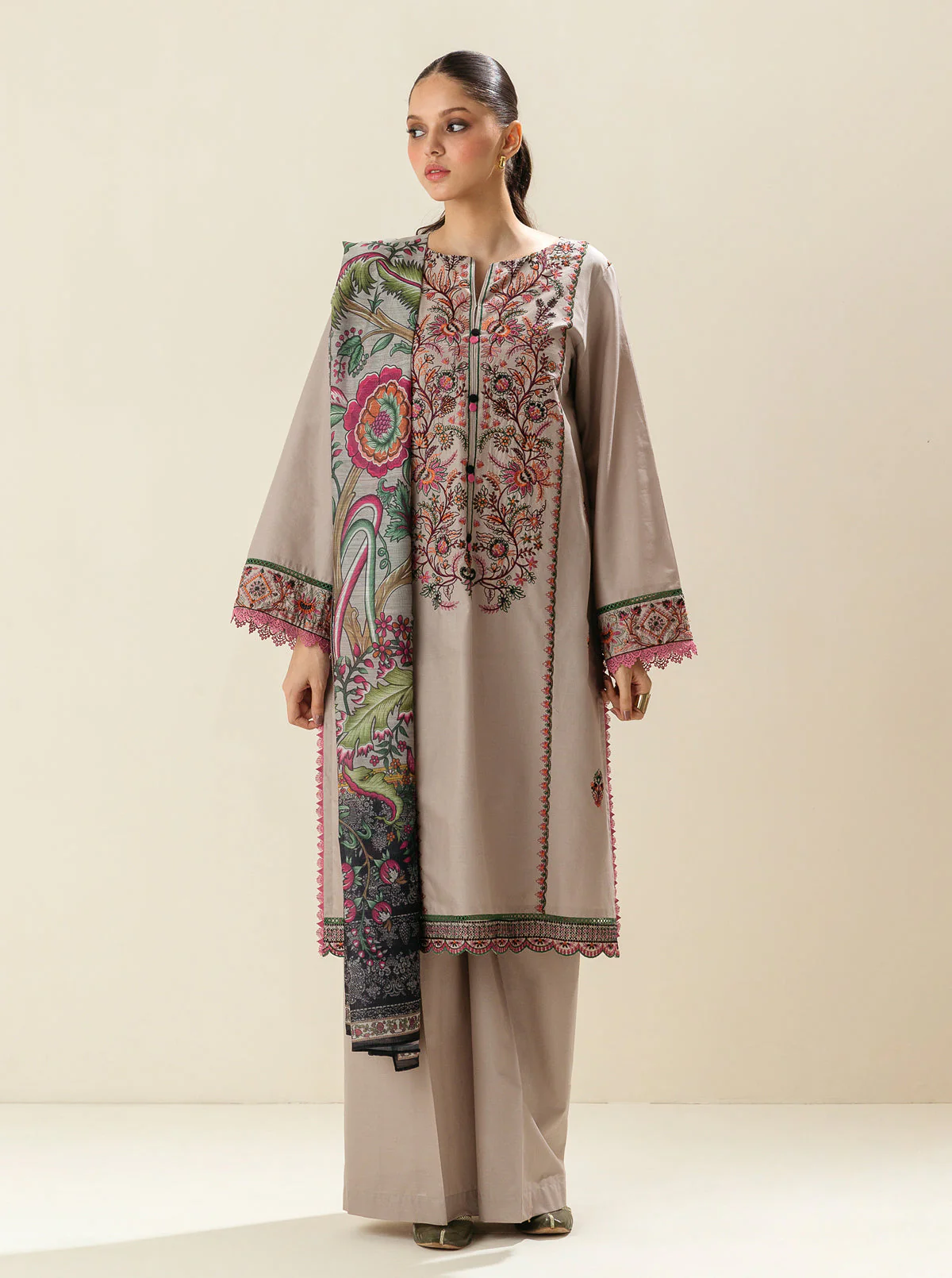 3 PIECE - EMBROIDERED LAWN SUIT - CONCRETE MAGIC