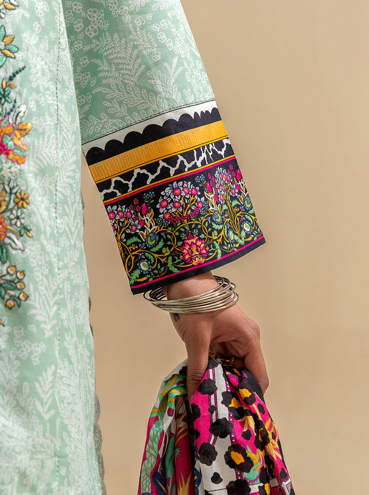 2 PIECE EMBROIDERED LAWN SUIT-DUSTY VIRIDIAN (UNSTITCHED) - Image 6